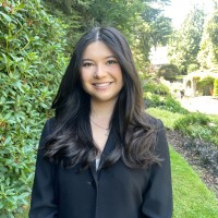 Ucla Store Employee Ali Mo's profile photo