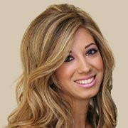 FXCM Employee Eleni Siouti's profile photo