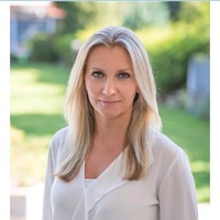 Ward Williams Employee Helena M.'s profile photo