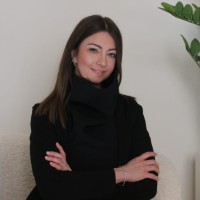 E-mail e número de telefone de Silvia Rocco