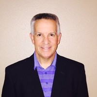Russ Ruiz