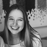 Jenna Abrams Email & Phone Number