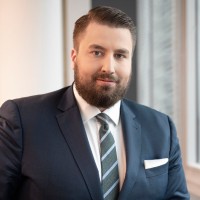 Jakub Brzeski Email