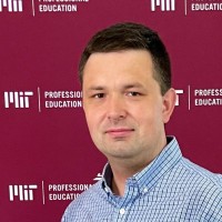 Andrzej Manujło Email