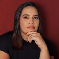 Natália Romana Email
