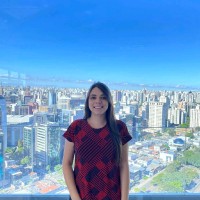 Bruna Longo Email