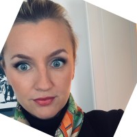Chloé Demeulenaere Email