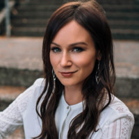 Meg Wright Email & Phone Number