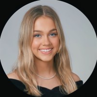 Ellie Strande Email & Phone Number