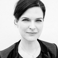 Julia Vollenweider Email
