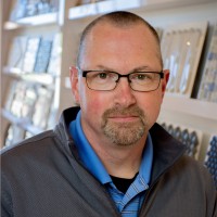 Robert Briggs Email & Phone Number