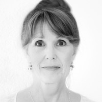 Lorna Hamblin Email & Phone Number