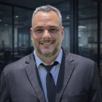 Raphael Coimbra Simões Email