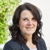 Lyn Hampshire Email & Phone Number