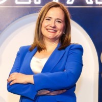 Olival Cosmetics Employee Emira J.'s profile photo