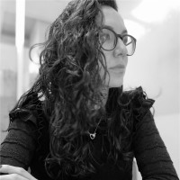 Viridiana Niño Email