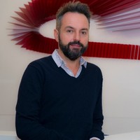 Quique Comyn Email