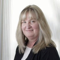 Julia Carr