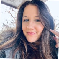 Blue Wave Products Employee Lauren Cascone's profile photo