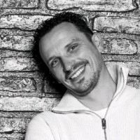 Andreas Korn Email