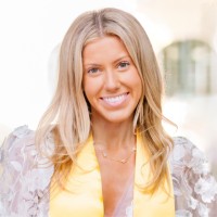 Ava Davis Email