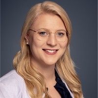Helene Kuchta Email