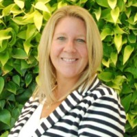 Danielle Arthur Email & Phone Number