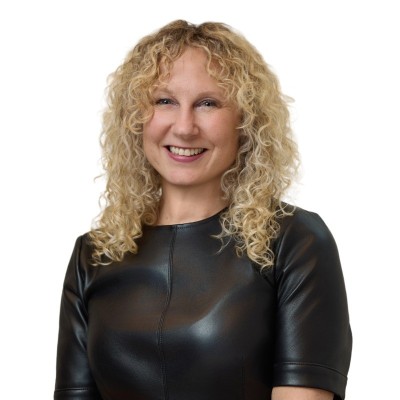 Erika Vujnovich Email & Phone Number
