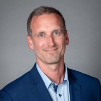 Derek Hundert Email