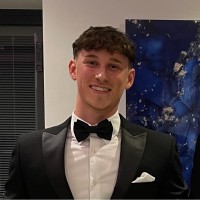 Fizz Experience & WDS (Warehouse Demo Services) Employee Max Curtis's profile photo