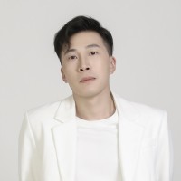 Edward Wong Email