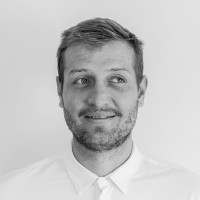 Domen Kupnik Email