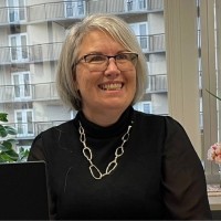 Bonnie Favreau Email & Phone Number