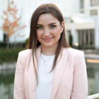 Anja Koch Email