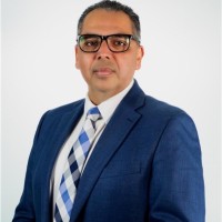 Luis Mtz Email