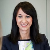 Lucia di Stazio Email