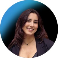 Beatriz Costa Email