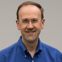 Oracle Employee Lew Smith's profile photo