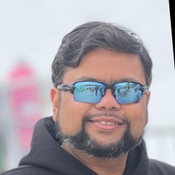 Amazon Web Services (AWS) Employee Jay Desai's profile photo