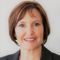 Energy Decarb Employee Yvonne MacLeod's profile photo