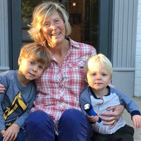 Betsy Bennett Email