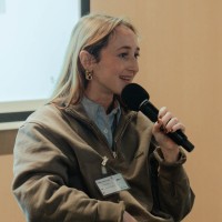 Oriane Caurant Email