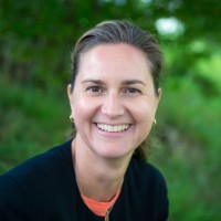 Elisabeth Simonnæs Email