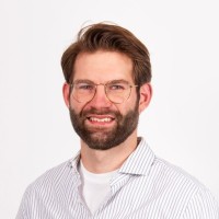 Thomas Rivault Email