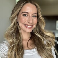 Koch Facial Plastic Surgery Employee Kiley Wellendorf's profile photo