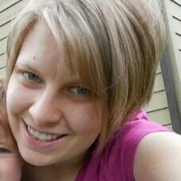 Warner Truck Centers Employee Heidi Sory's profile photo