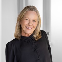 E2I Solutions Employee Lyndi Redding's profile photo