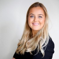 Nora Holmen Email