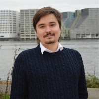 Daniel Gulyas Email