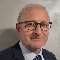 Surgiris Employee Denis Papin's profile photo